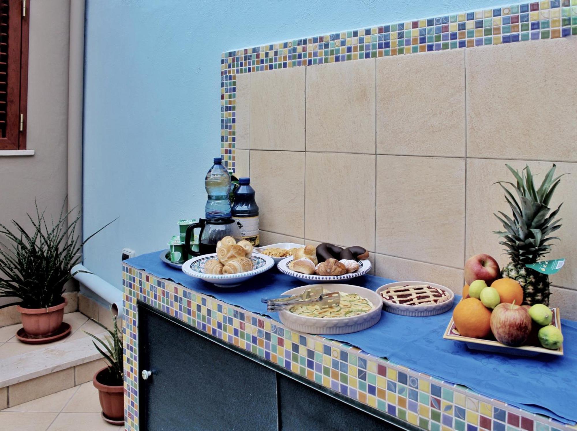 La Piazzetta Bed & Breakfast Giardini Naxos Eksteriør bilde